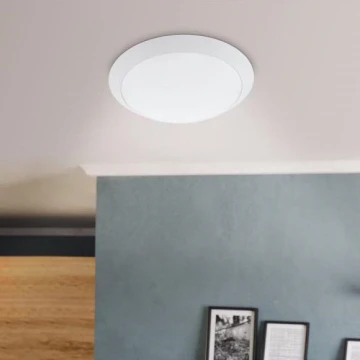 Eglo - LED fürdőszobai mennyezeti lámpa LED/11W/230V fehér