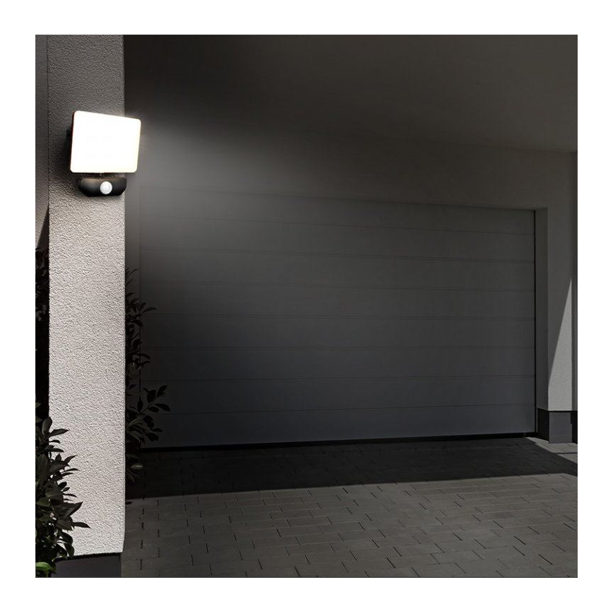 LED Kültéri reflektor érzékelővel LED/30W/230V 4000K IP44